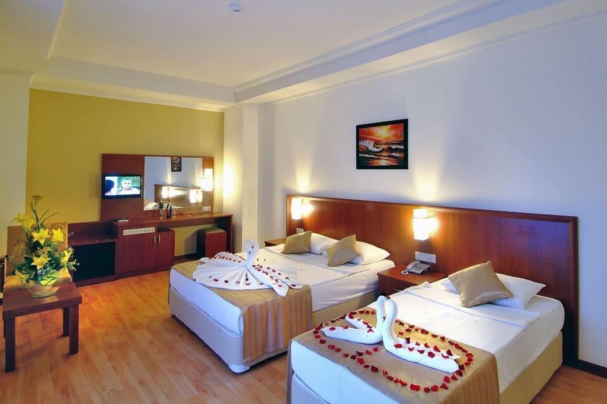 Hedef Resort Hotel Alanya Extérieur photo