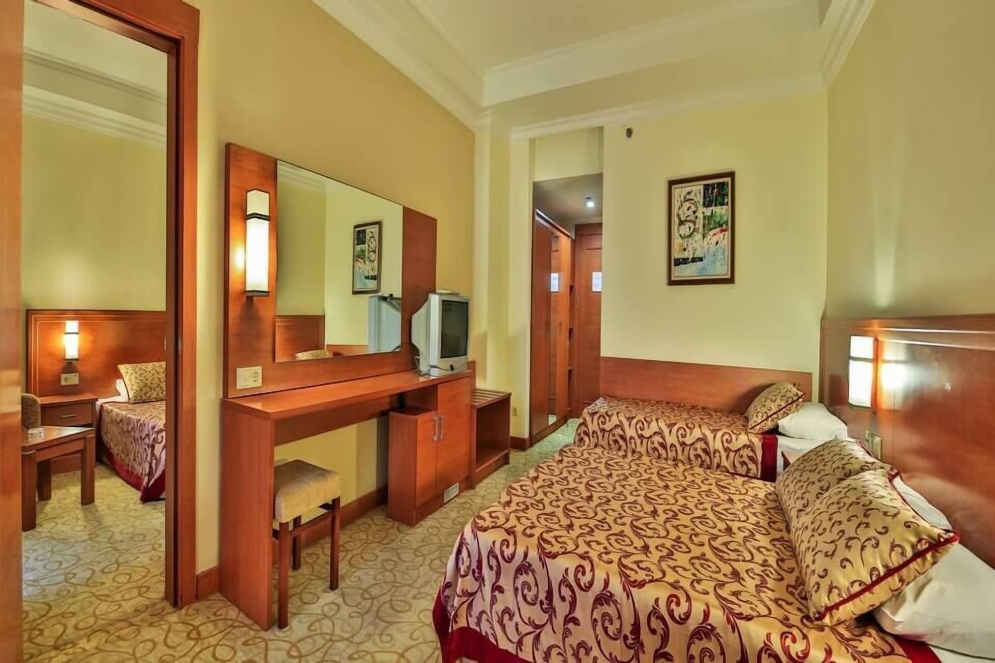 Hedef Resort Hotel Alanya Extérieur photo